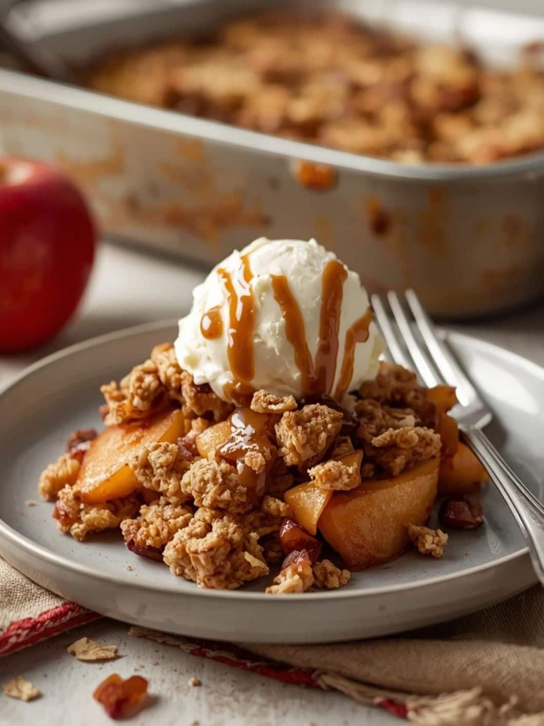 Apple Crisp Oatmeal Bake: Easy & Delicious Fruit Crisp Recipe