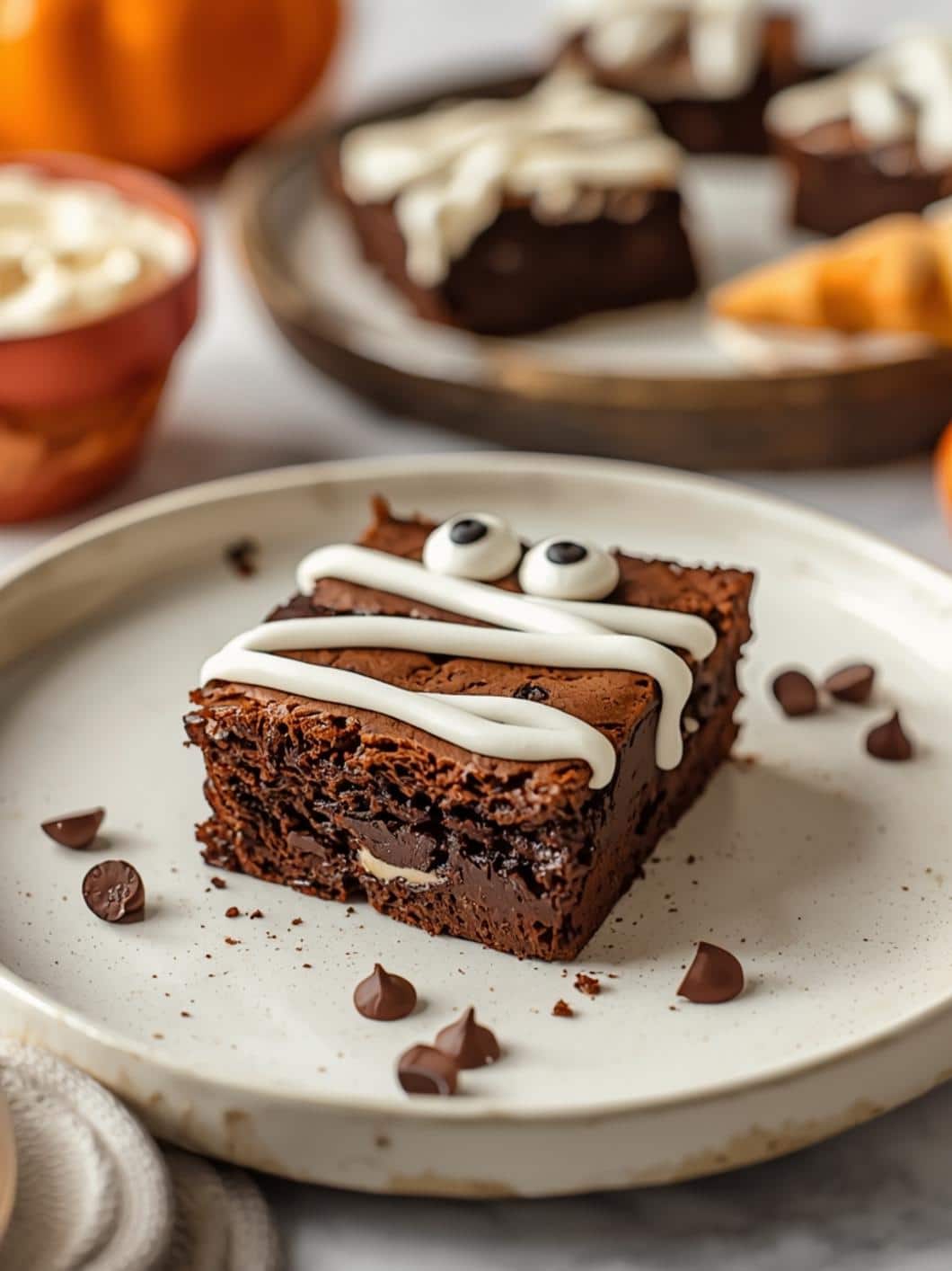 Last-Minute Halloween Mummy Brownies: Easy & Cute Dessert Idea