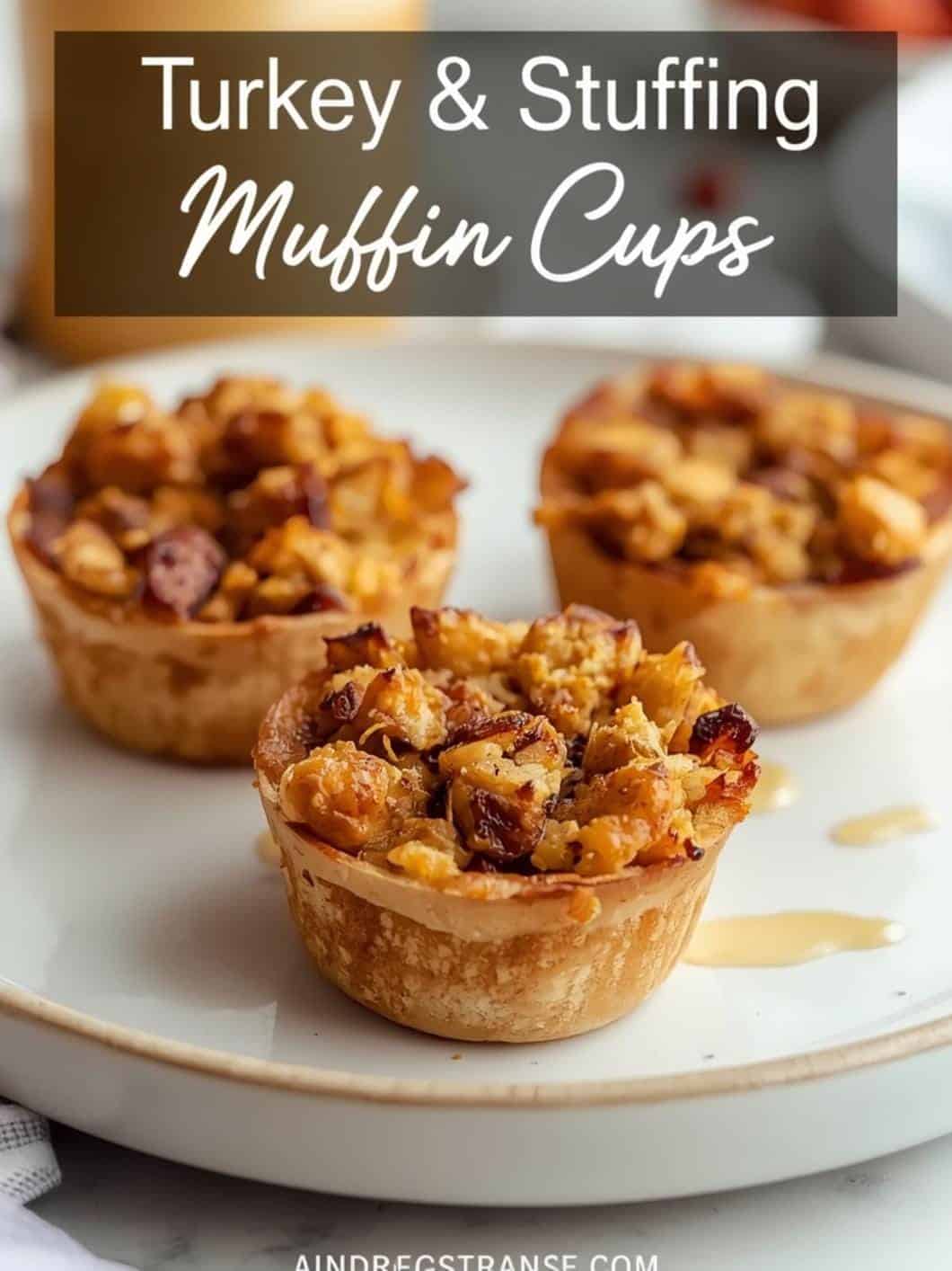 Turkey & Stuffing Muffin Cups: Easy Leftover Turkey Appetizers 15 Turkey & Stuffing Muffin Cups: Easy Leftover Turkey Appetizers